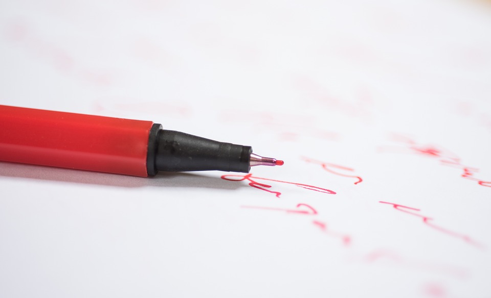 标题:The Ultimate Guide to Choosing the Perfect Pen: Types, Brands, and Essential Buying Tips