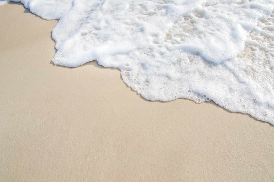 Exploring the Versatility of Kinetic Sand: Common Uses and Benefits for Creative Play
