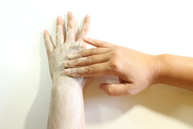 Understanding the Benefits and Drawbacks of Exfoliating Scrubs: A Comprehensive Guide