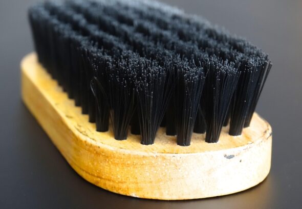 Essential Guide to Choosing the Right Scrub Brushes: Types, Uses, and Tips for Optimal Cleaning