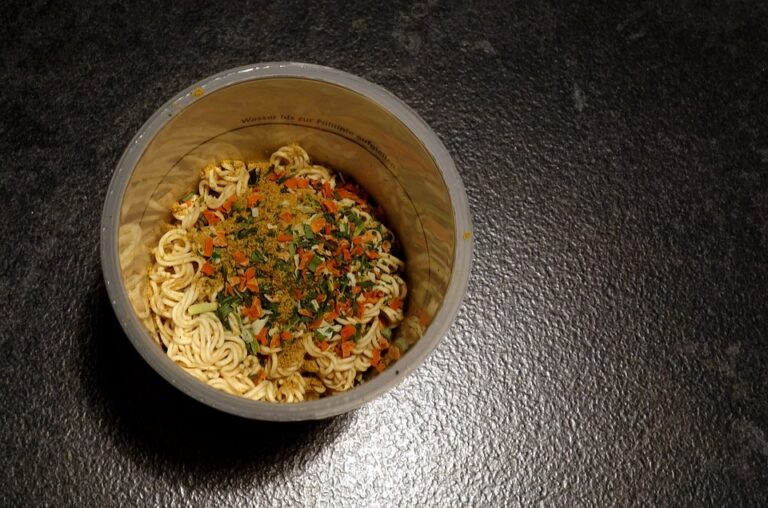 Exploring the Common Types of Freeze-Dried Cat Food: A Comprehensive Guide for Pet Owners