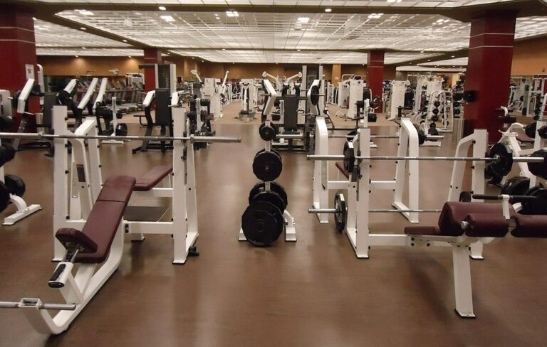 Essential Guide to Choosing the Right Barbell: Types, Brands, and Tips for Optimal Performance