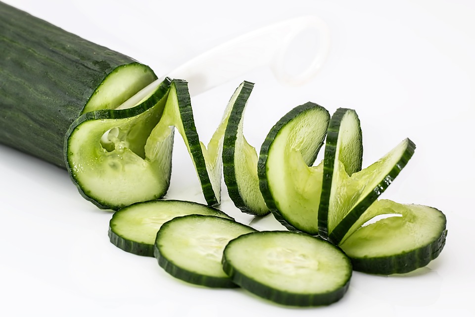 Unlocking the Benefits of Hydrating Toners: A Comprehensive Guide to Common Uses and Top Brands