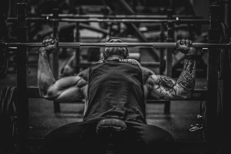 The Essential Guide to Common Barbell Types: Choosing the Right One for Your Workout